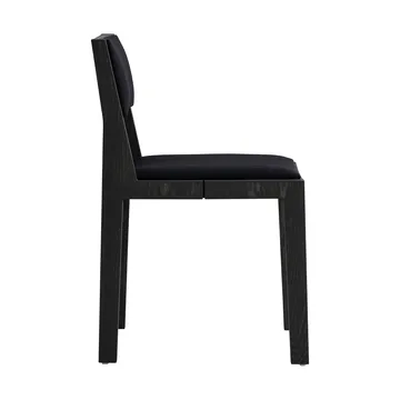 016 Maasto Dining Chair stol - Sortbejset fyrretræ, frontbeklædt i sort - Vaarnii