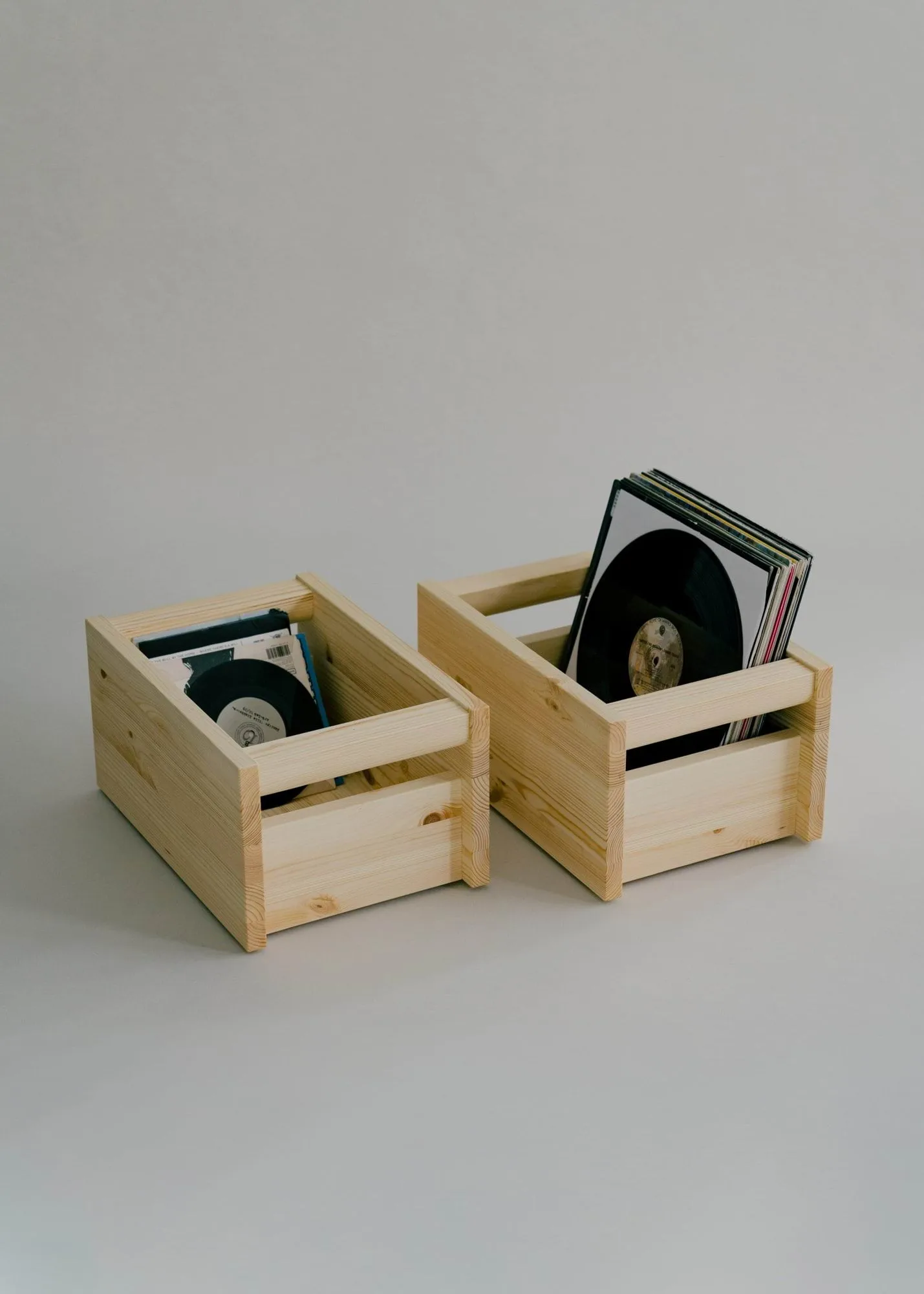 020 Koppa Crate opbevaringskasse, Olievokset fyr, small 29x43x22 cm Vaarnii