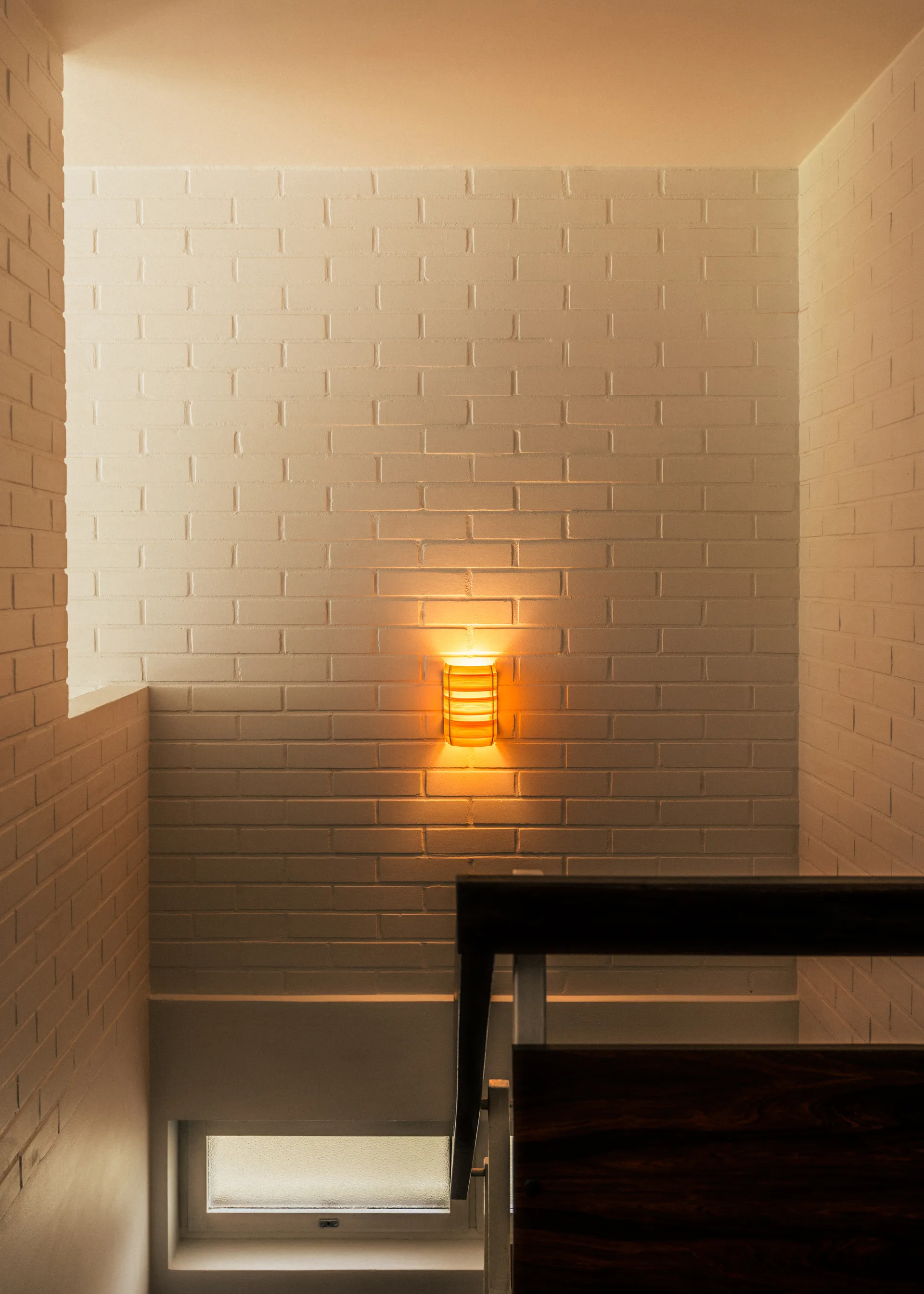 1004 Hans Wall Light, Mat olievokset fyrretræ, 16x24 cm Vaarnii