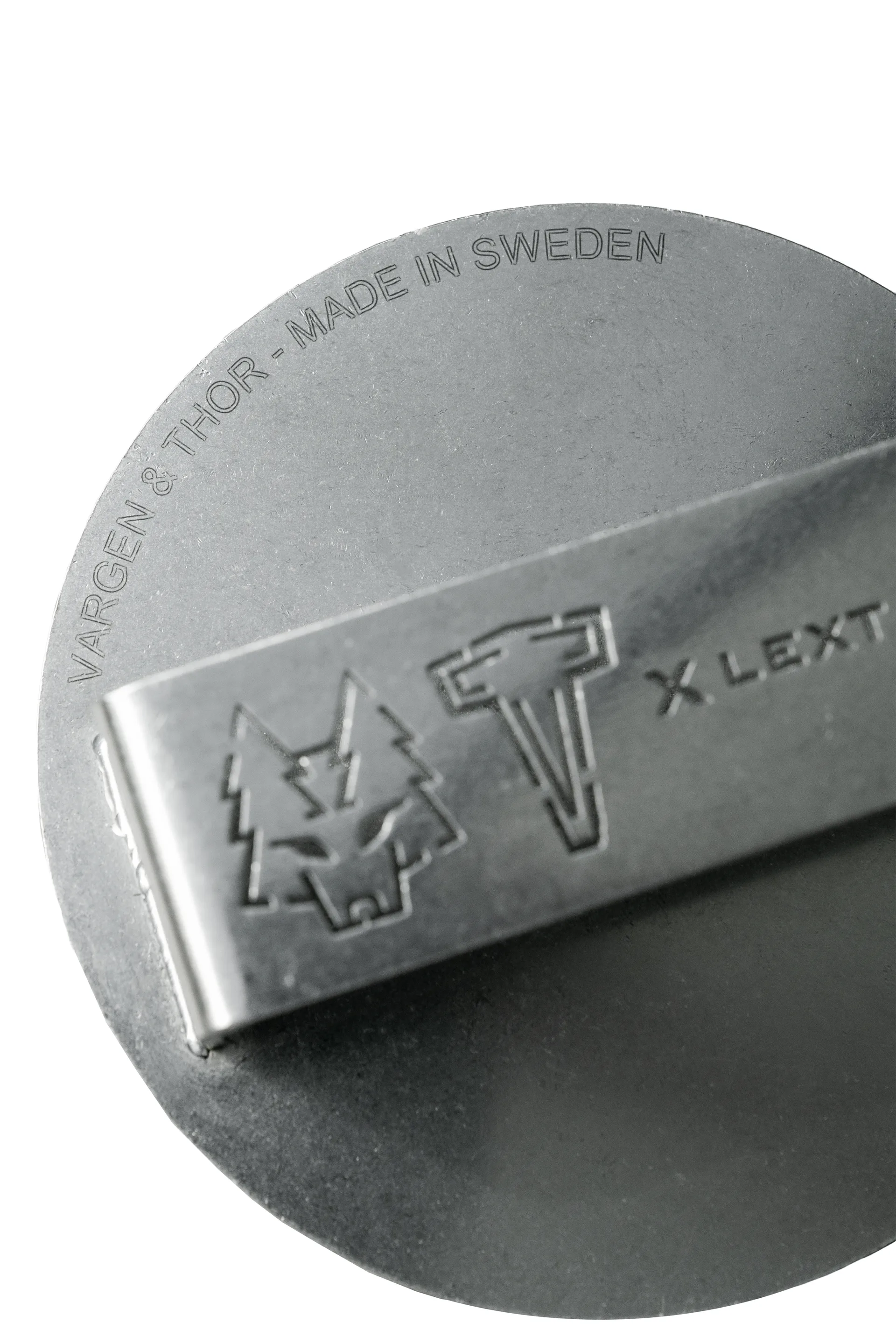 GLÖD burgerpresser Ø14 cm, Poleret stål Vargen & Thor