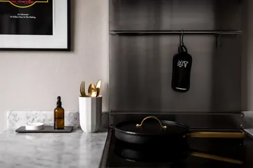 Ulla varmebeskyttelse - Sort - Vargen & Thor