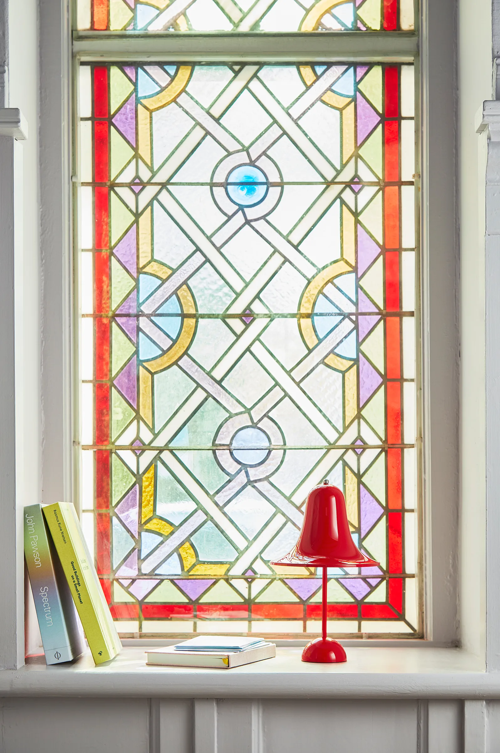 Pantop bærbar bordlampe 30 cm, Bright Red Verpan