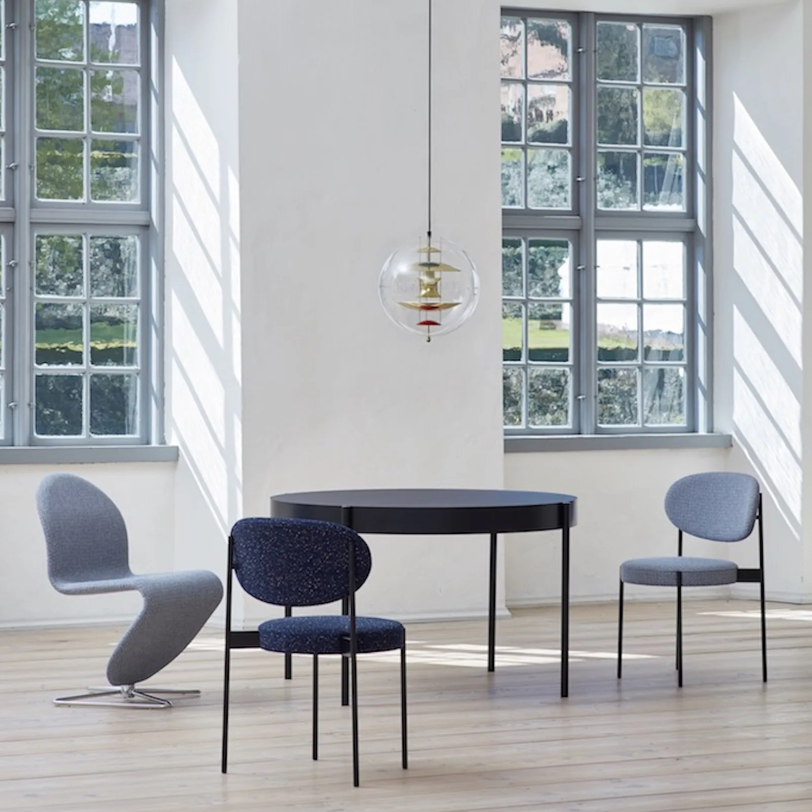 VP Globe Brass loftslampe, Ø40 cm Verpan