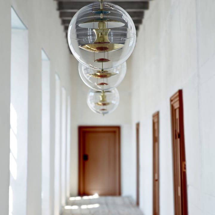 VP Globe Brass loftslampe, Ø40 cm Verpan