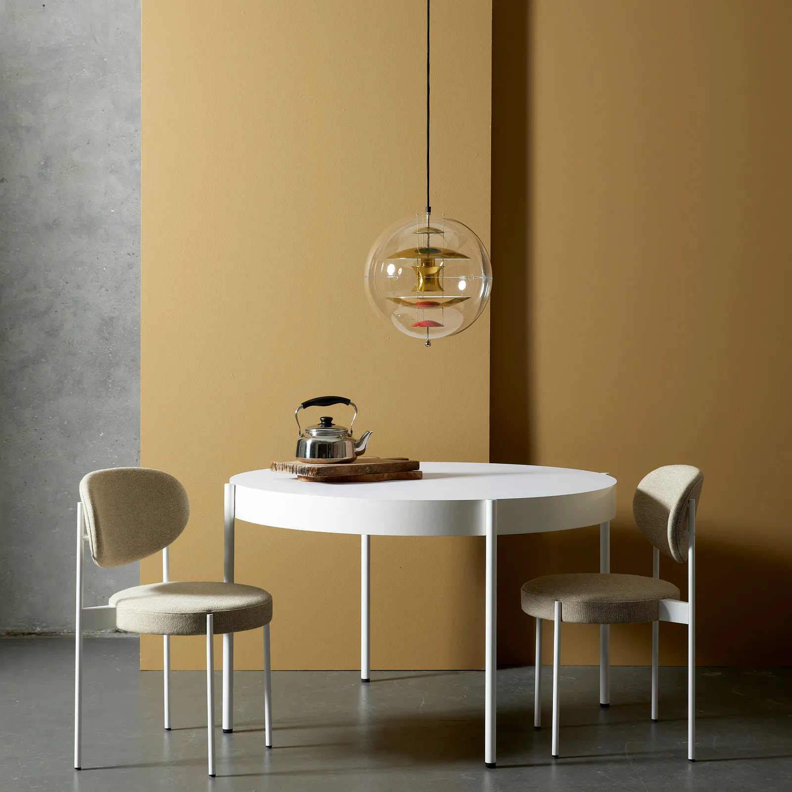 VP Globe Brass loftslampe, Ø40 cm Verpan