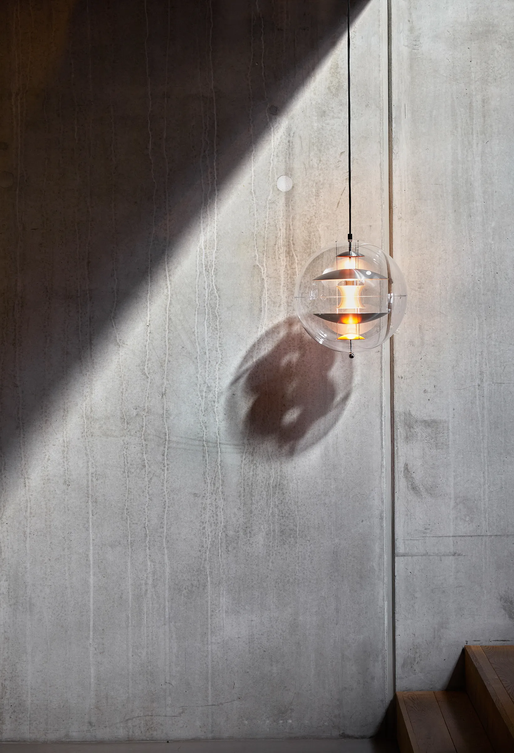 VP Globe Brushed Alu loftslampe, Ø40 cm Verpan