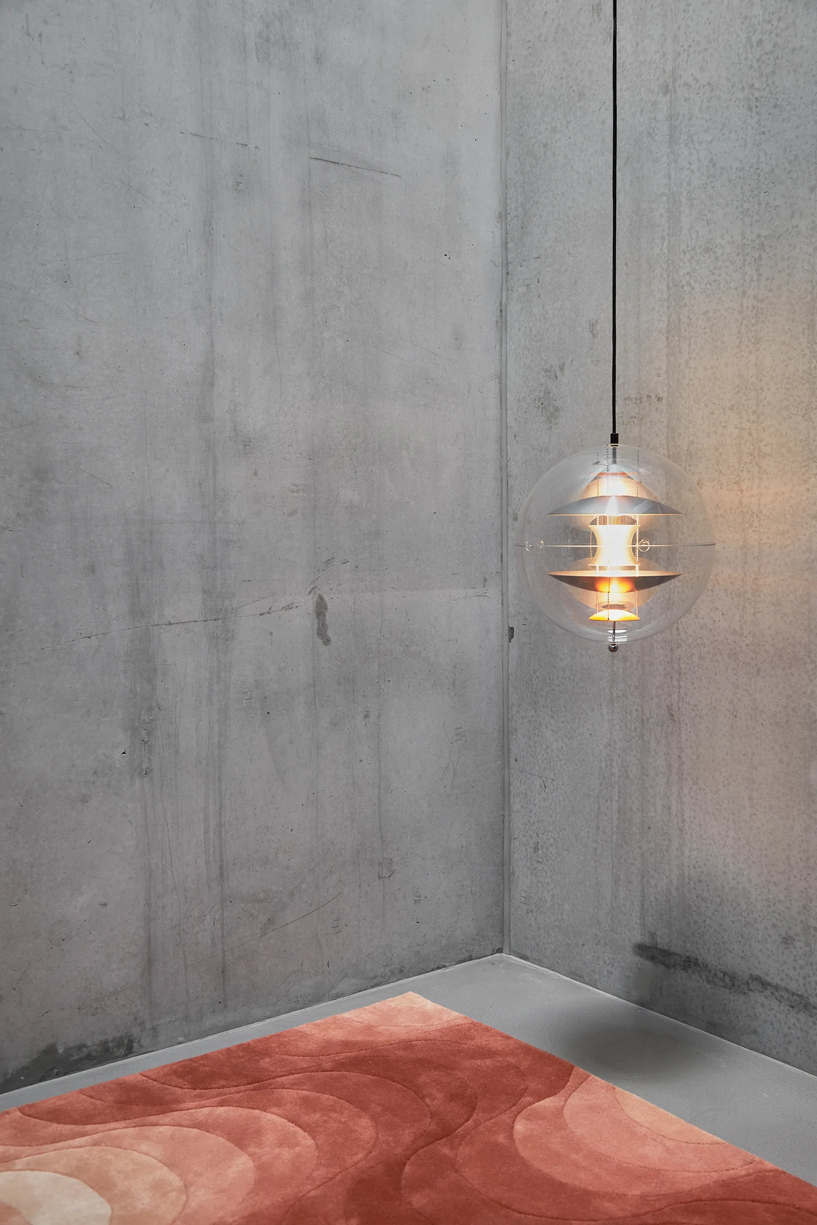 VP Globe Brushed Alu loftslampe, Ø40 cm Verpan