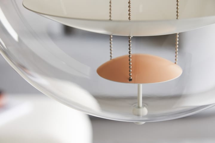 VP Globe Warm Peach loftslampe, Ø40 cm Verpan