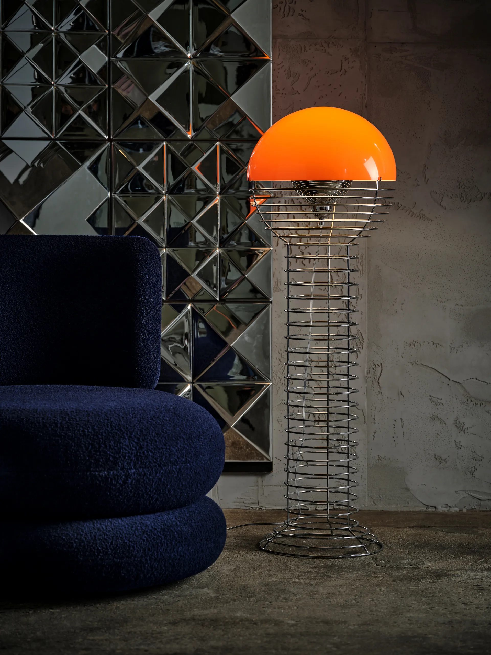 Wire gulvlampe, Chrome/Orange Verpan