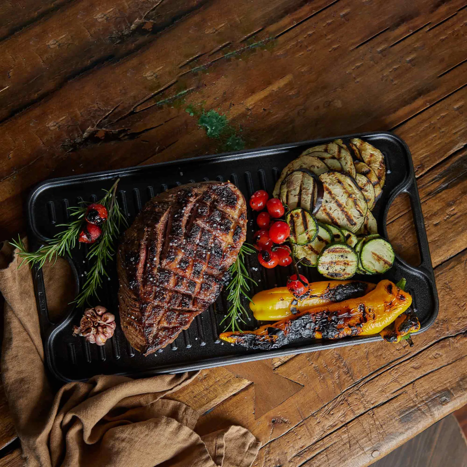 Støbejerns stegeplade vendbar 25x47 cm, Sort Victoria