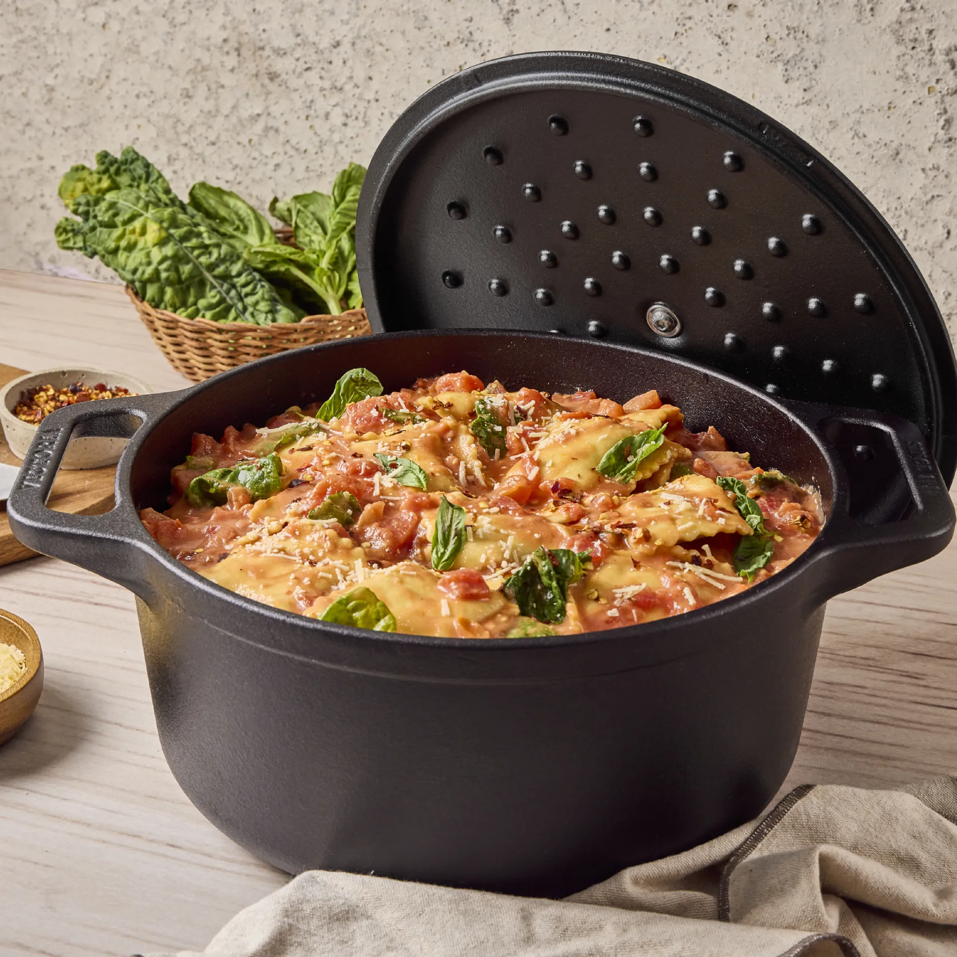 Victoria gryde støbejern pre-seasoned, 6,6 L Victoria