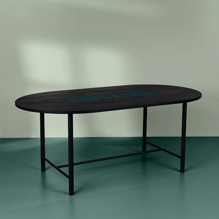 Be My Guest spisebord - eg sortolieret, sort understel i stål, grøn keramik, 100x180 - Warm Nordic