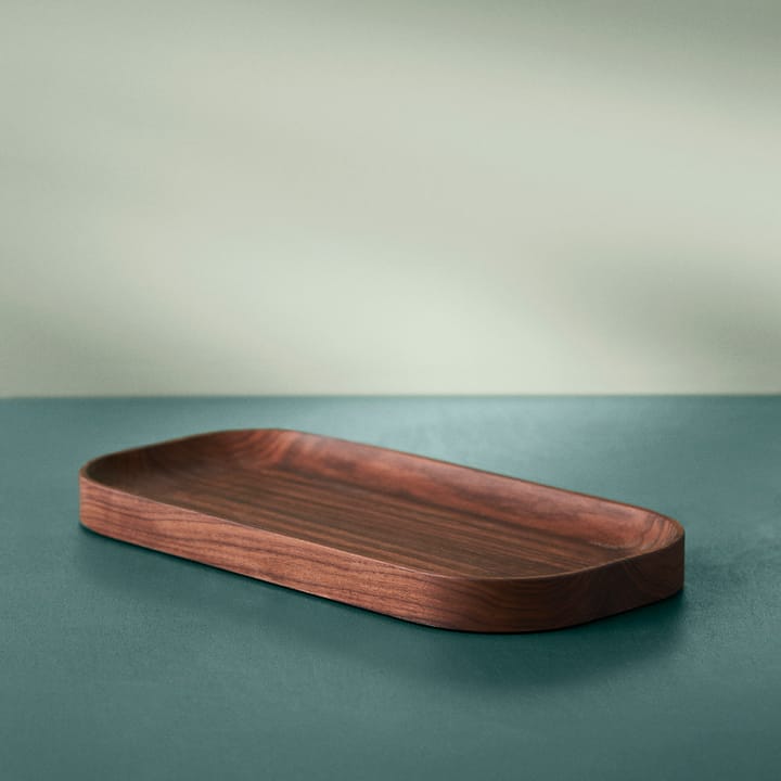 Carved Wood bakke oval - Valnød - Warm Nordic