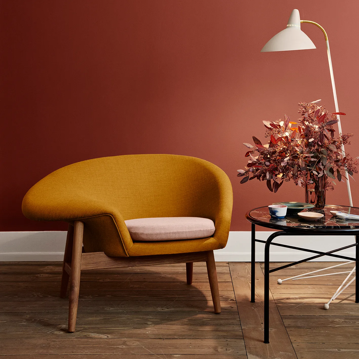 Secant sofabord marmor Ø60 cm, Black/Gold Warm Nordic