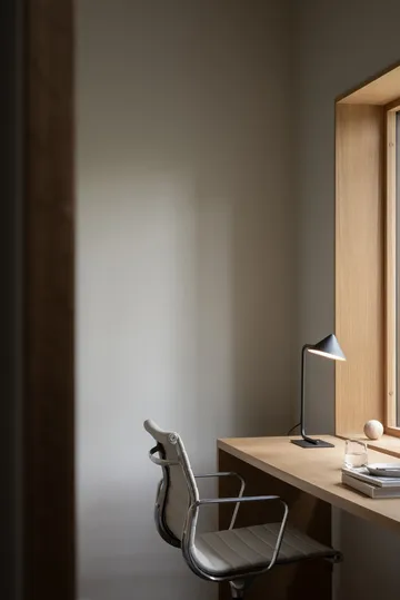 Kuro bordlampe - Black, Ø14 x 40 cm - Watt & Veke