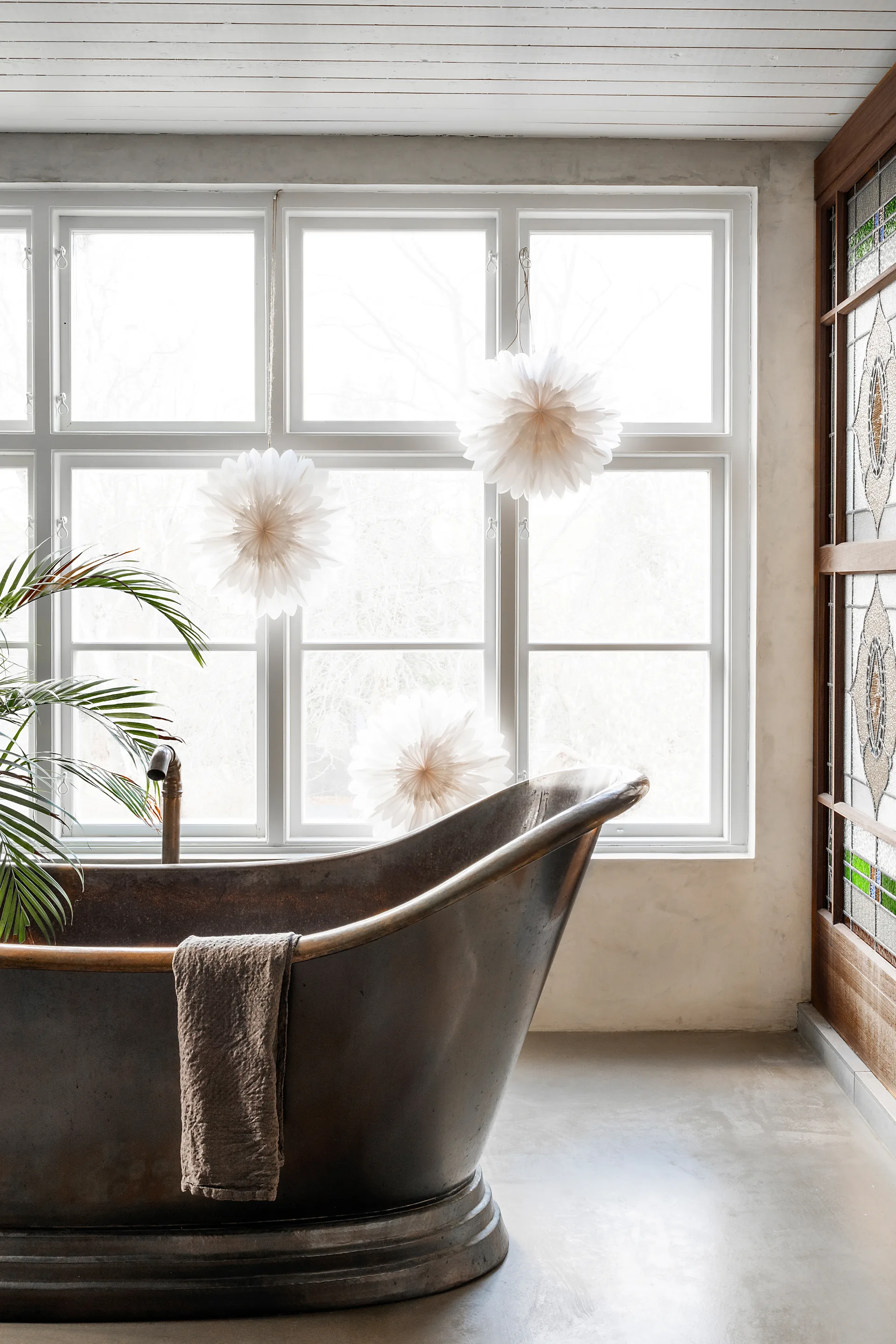 Lotus adventsstjerne Ø44 cm, Hvid Watt & Veke