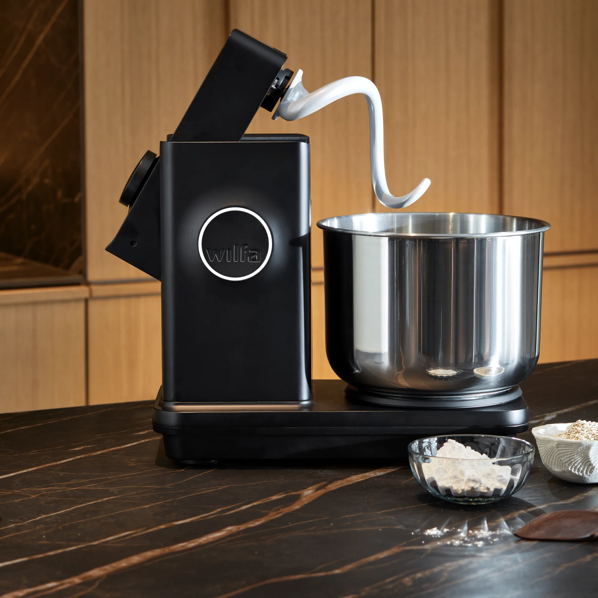 Probaker KM1B-70 køkkenmaskine 7 L, Sort Wilfa