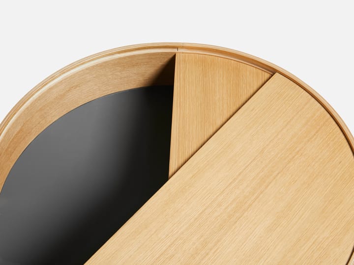 Arc sidebord, Olieret eg Woud