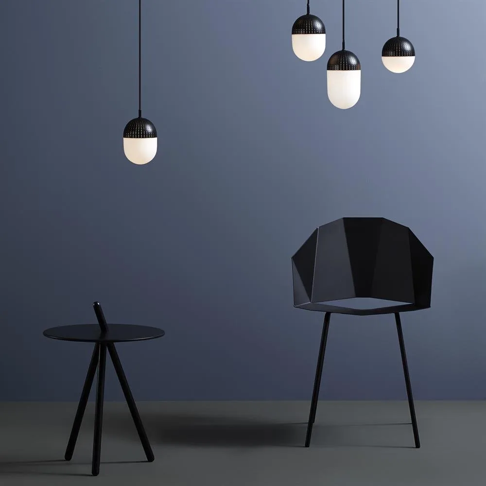 Come here bord, sortmalet eg Woud