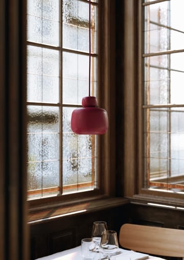 Stone loftslampe small - Deep red - Woud