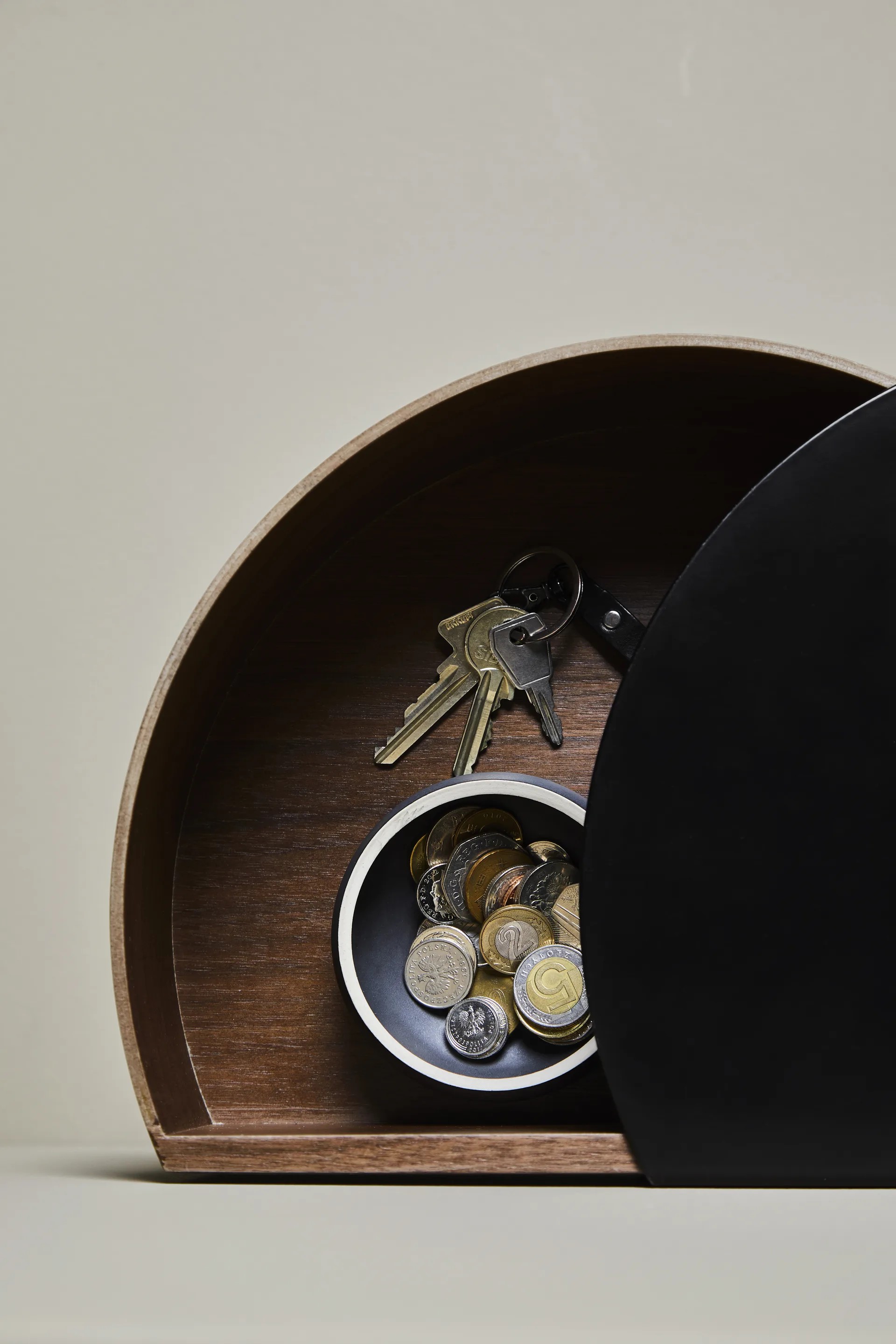 Wallie hylde, Valnød Woud