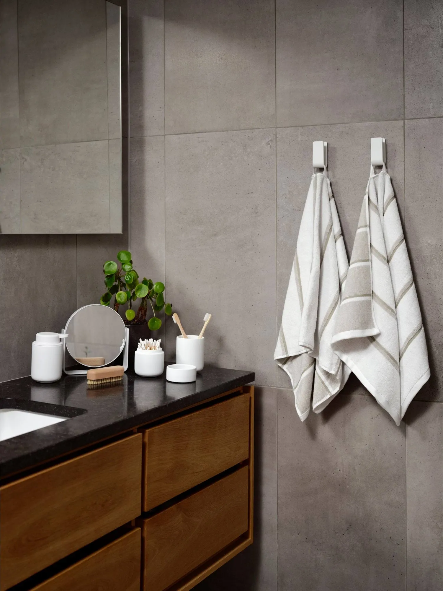Sauna håndklæde, White-soft grey-eucalyptus, 50x100 cm Zone Denmark
