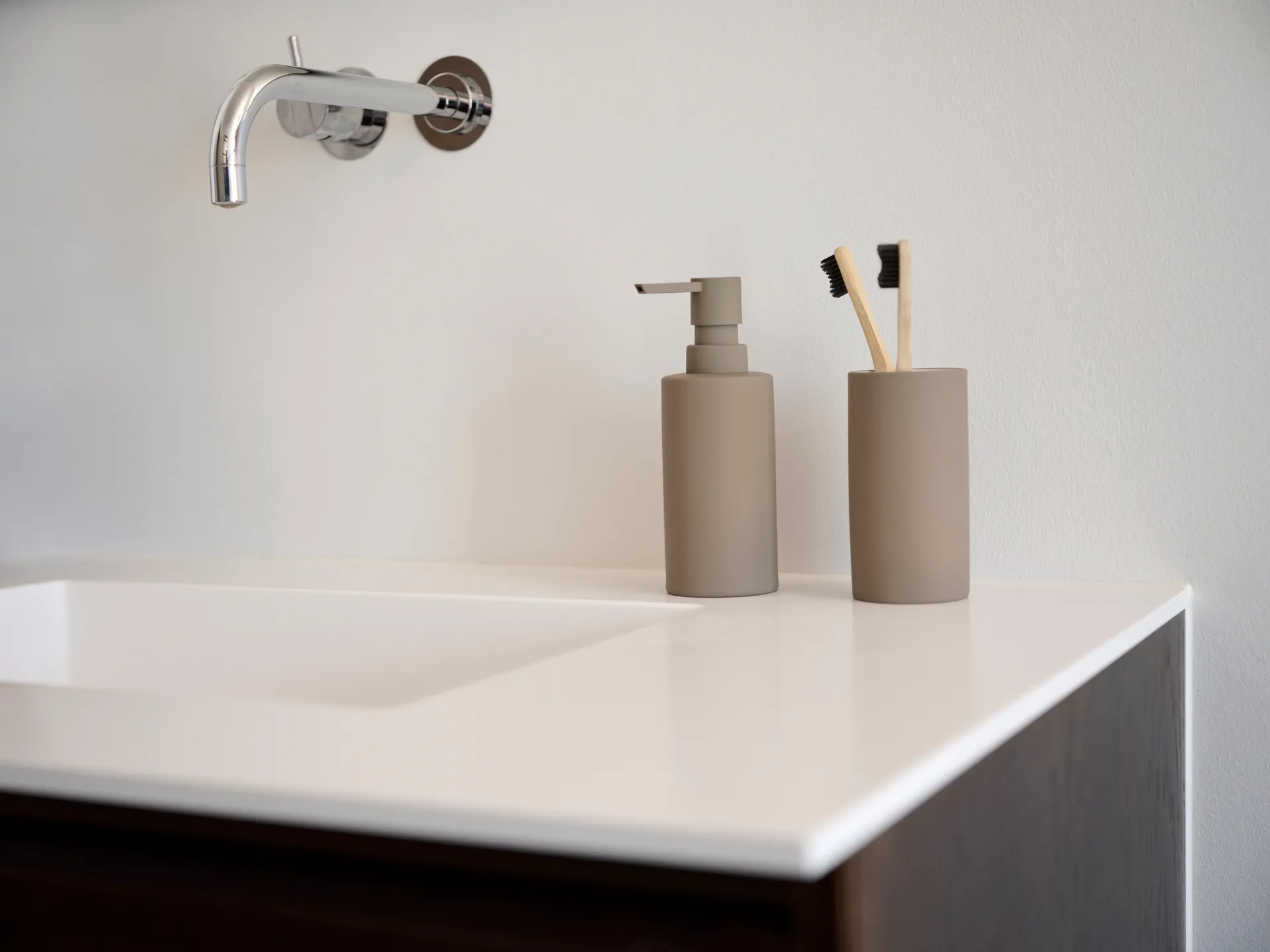 Solo sæbepumpe, Taupe Zone Denmark