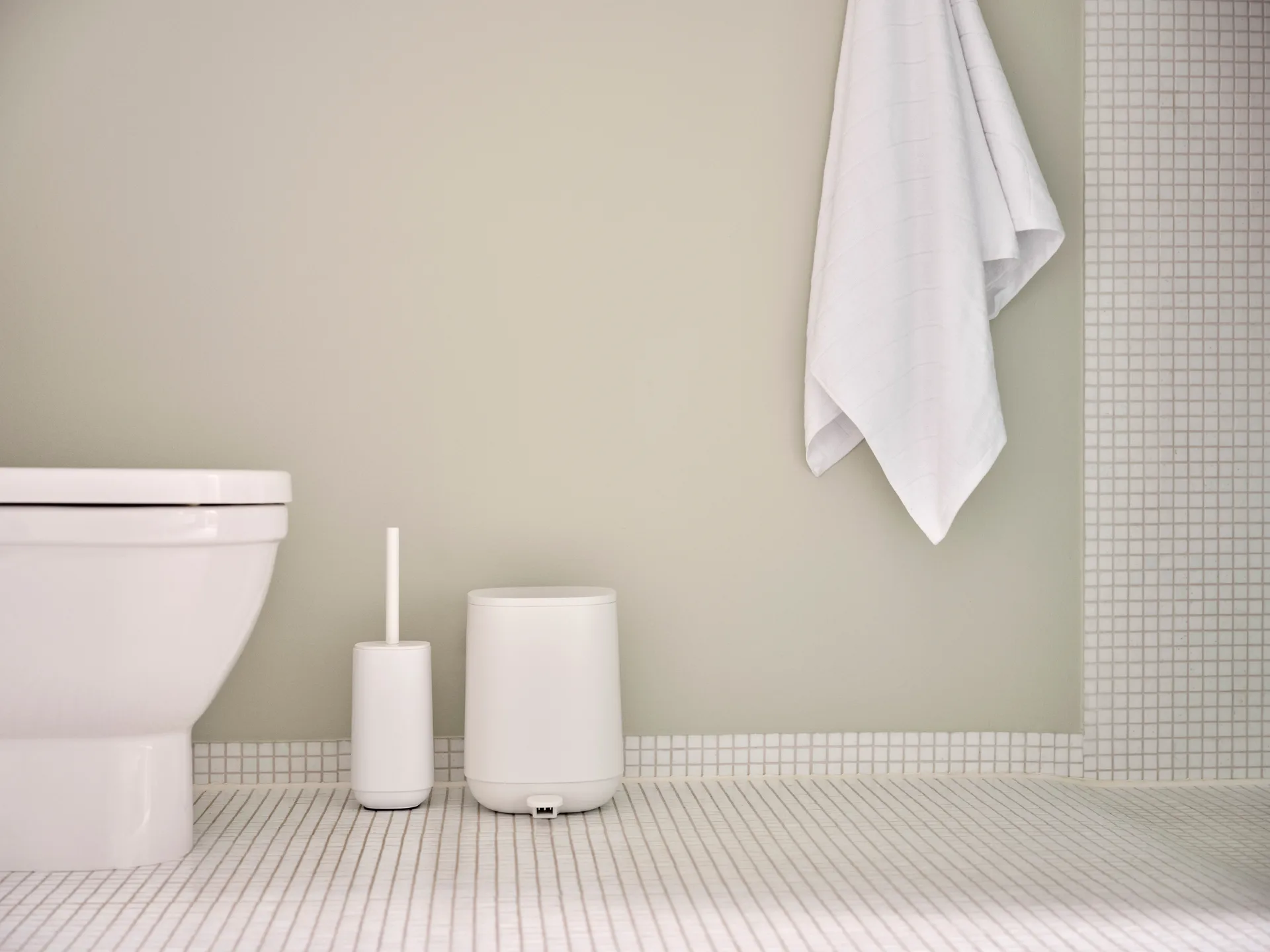 Time toiletbørste 36 cm, White Zone Denmark