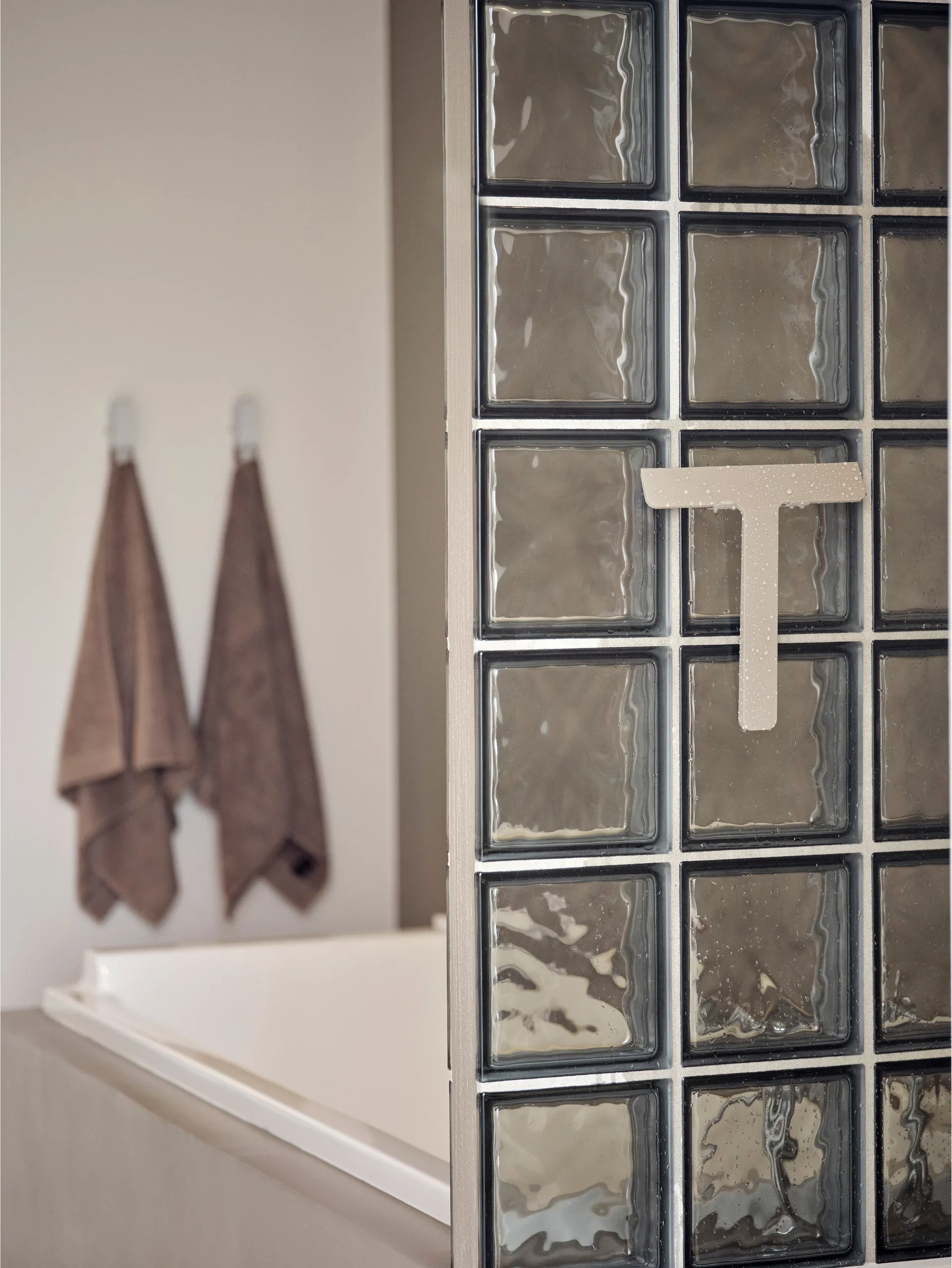 Ume skraber med holder, Taupe Zone Denmark