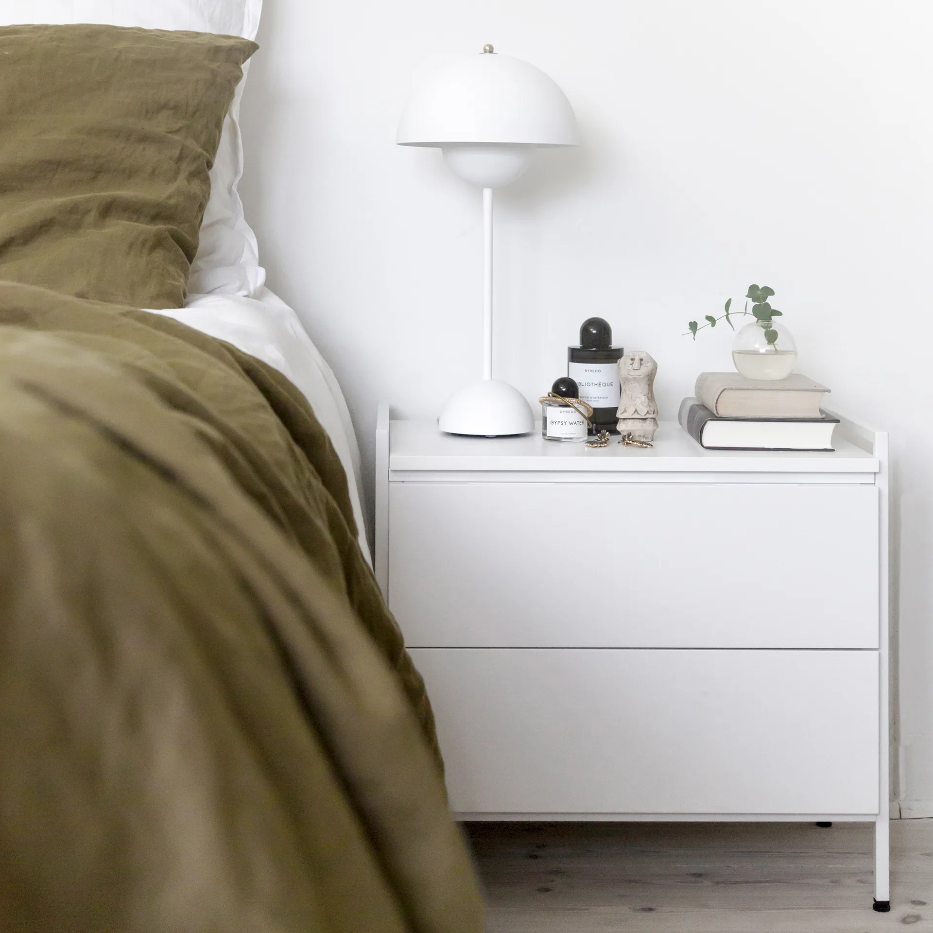 Molto 548 gavl, hvid, midtersektion Zweed