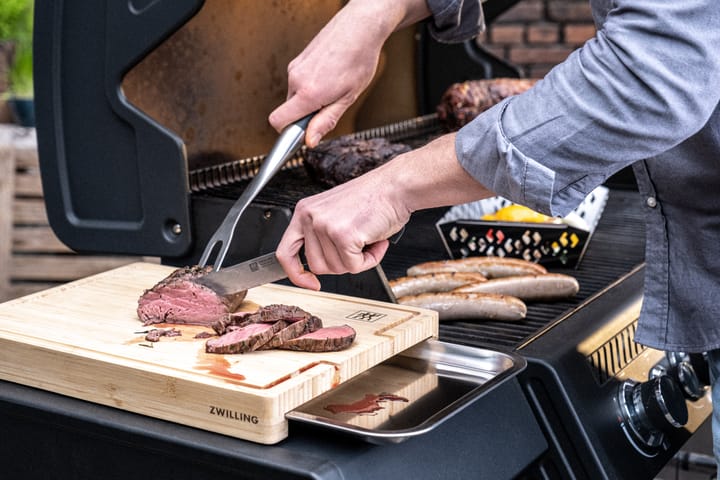 Zwilling BBQ+ skærebræt bambus opsamlingsbakke, 39x30 cm Zwilling