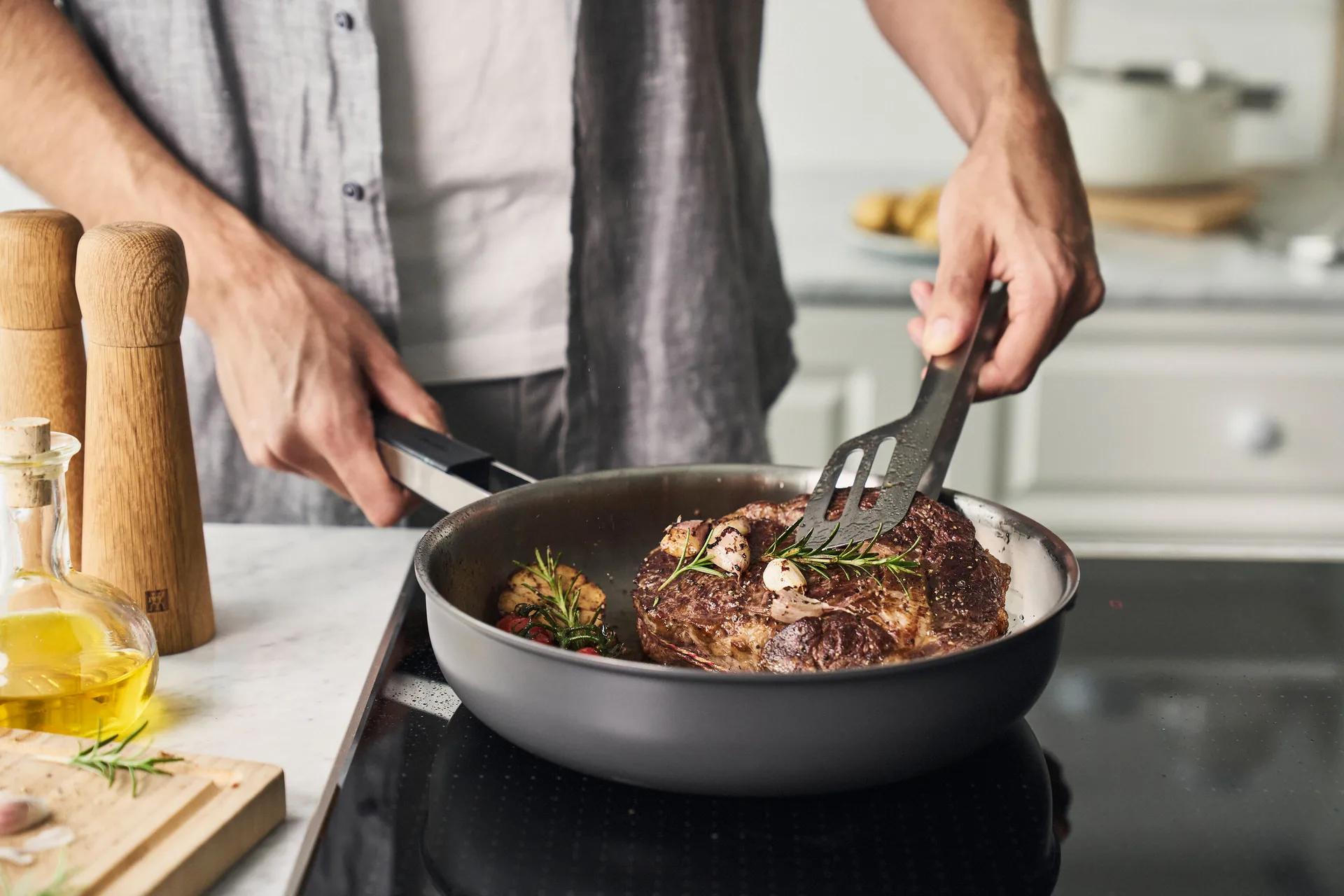 Zwilling Pure stegepande Ø24 cm, Grå Zwilling