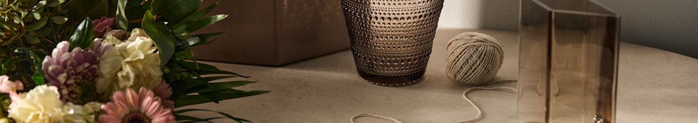 Gaveguide og gavetips hos Nordic Nest. Her vaser fra Iittala.