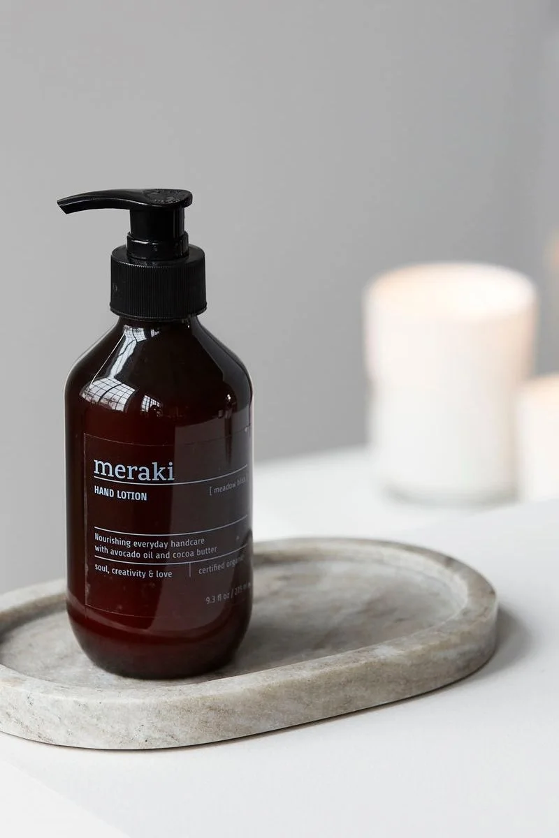 Merakis håndcreme plejer hårdtarbejdende hænder, hvilket gør den til en god gave til fars dag.