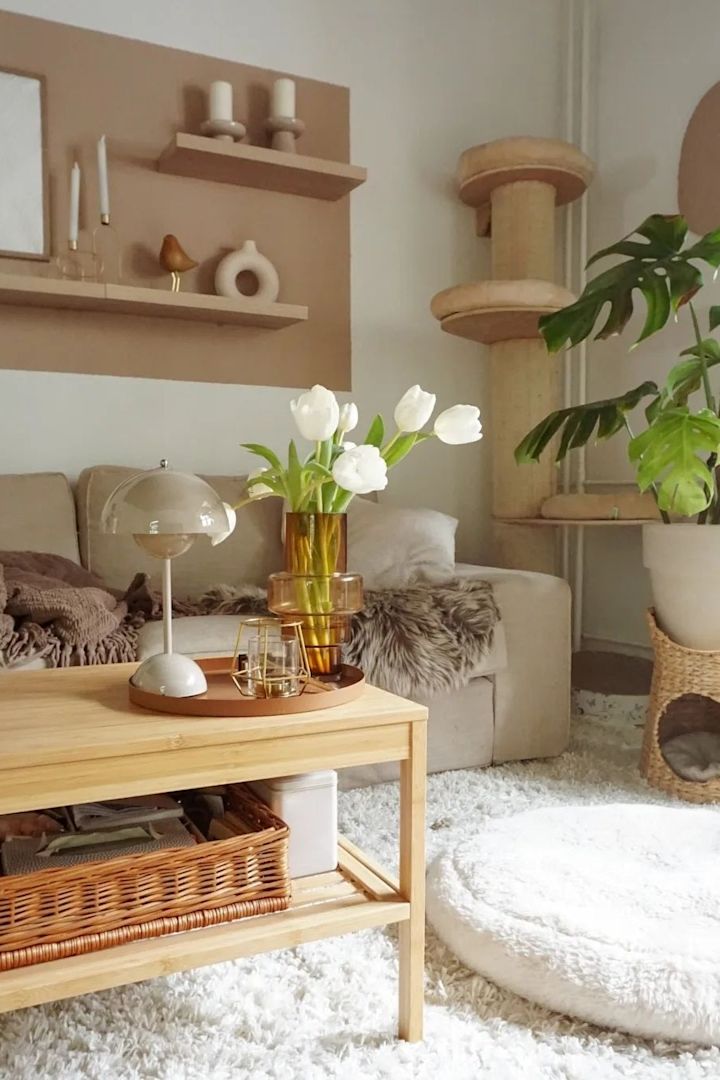 Her kan du se Instagram-brugeren @tami.gro92's stue i boho-stil.